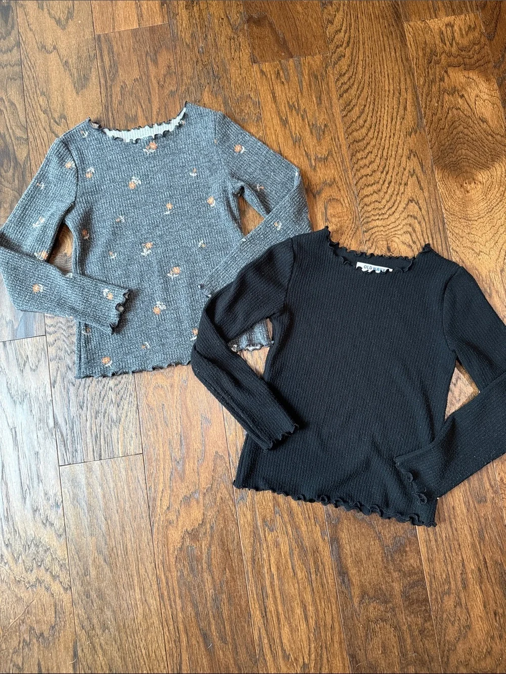 Old Navy Girls Long Sleeve Ribbed Tops - Gray Floral & Black size small 6-7